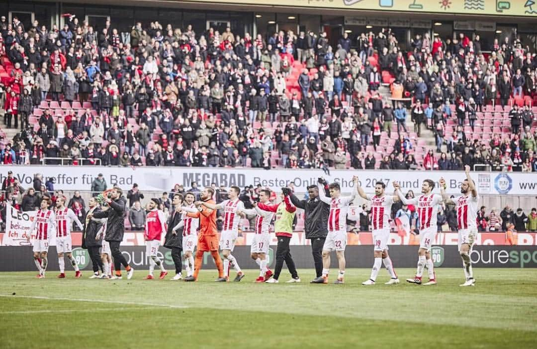 フレデリク・ソーレンセンのインスタグラム：「Derbysieg!! 🔴⚪️#effzeh」