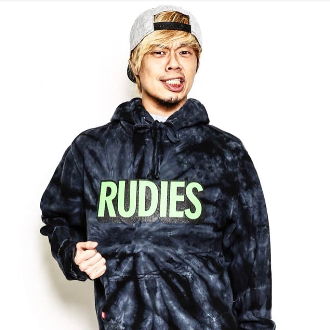 タクマ さんのインスタグラム写真 - (タクマ Instagram)「rudies'のウェブカタログのものです。 男もんも女もんもルーディーズカッコええで。見てみよし。 @rudies_satoshi」3月19日 14時01分 - takumamitamura