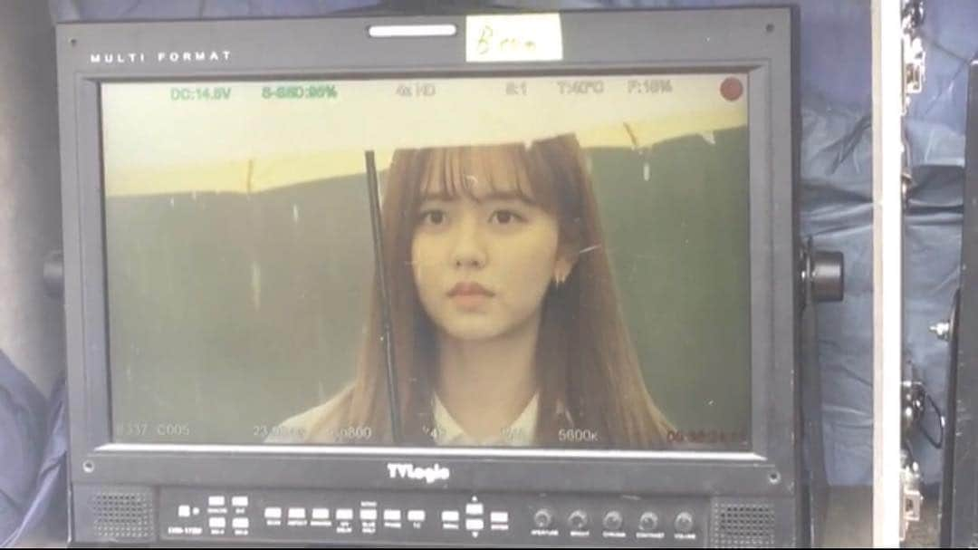 キム・ソヒョンさんのインスタグラム写真 - (キム・ソヒョンInstagram)「비☔️」3月19日 16時33分 - wow_kimsohyun