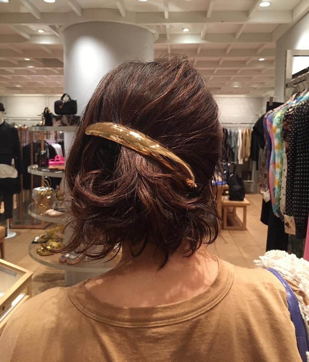 風間ゆみえのインスタグラム：「いい髪飾り見つけた♡  @superamarket #yumie_k_style」