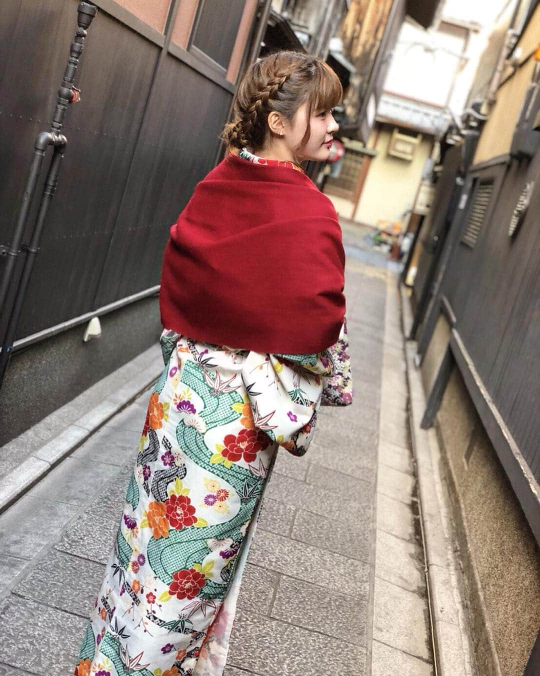 菅原萌香のインスタグラム：「そういえばこの前京都に行ってきました👘🍡」