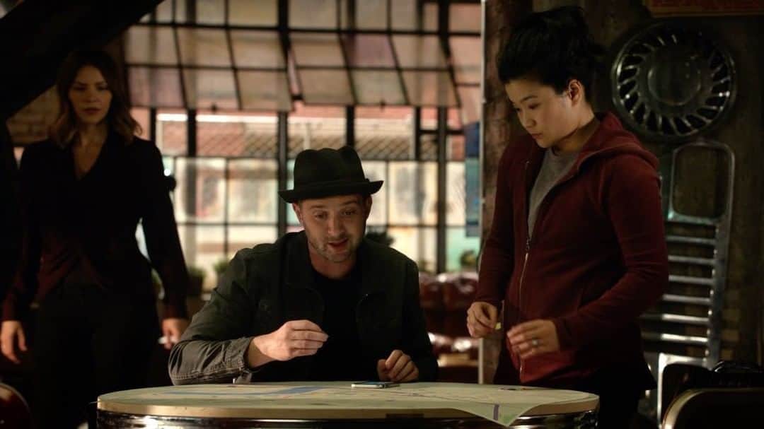 SCORPION/スコーピオンのインスタグラム：「#TeamScorpion get a sneak peek at tonight's new episode 10/9c!」