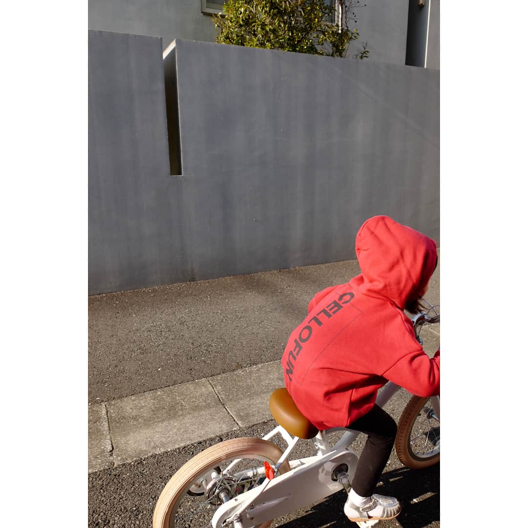 松本恵奈さんのインスタグラム写真 - (松本恵奈Instagram)「今っぽい子供服ブランドのご紹介。 @cellofun_official  ユニセックスでお値段も優しくて、なにより他にはないデザインがとってもオススメです👌🏻👧🏻👦🏻✌🏻LOOKも可愛いので是非見てみてね💕#cellofun」3月20日 18時05分 - ena1123