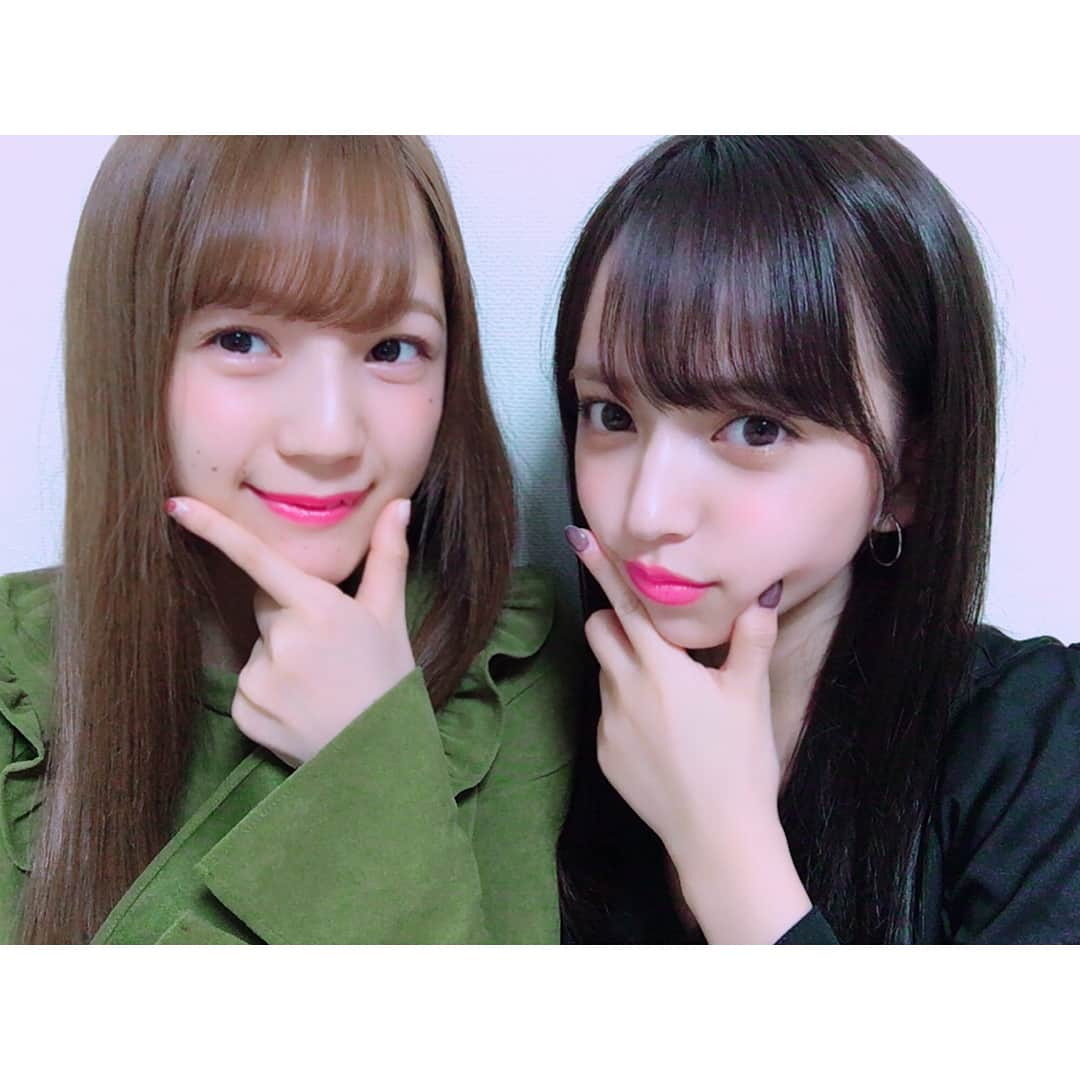 平尾優美花（ゆみちぃ）さんのインスタグラム写真 - (平尾優美花（ゆみちぃ）Instagram)「いつも真剣で一生懸命でまっすぐ向き合ってくれる大切な友達👭 どんなことでも話せるし聞いてあげたくなる、心がキレイですごく素直なありすちゃん🌈👼🏻 高校入学して前の席だったから私から話しかけたのがきっかけだったなあ、 これからも よろしくね。♡ あしたLiveがんばれ〜🎤🎤 #IVOLVE」3月20日 20時03分 - hirao_yumika