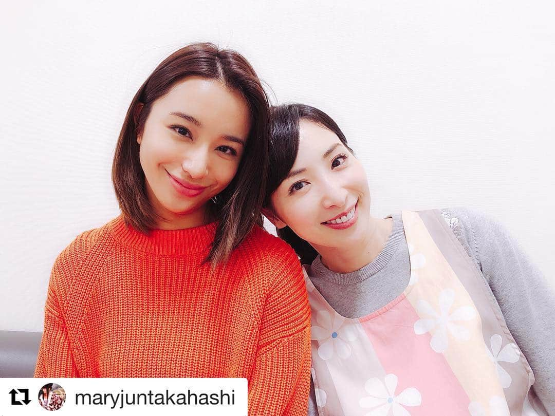 フジテレビ「隣の家族は青く見える」のインスタグラム：「. #Repost @maryjuntakahashi with @get_repost ・・・ となかぞ最終回まであと2日…！ #隣の家族は青く見える  #となかぞ #真飛聖 さん #小宮山深雪 #杉崎ちひろ #喧嘩のシーンの後半は基本アドリブ」