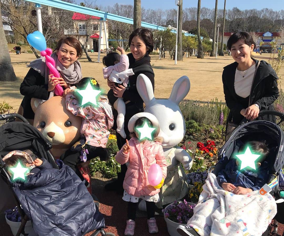 戸部洋子さんのインスタグラム写真 - (戸部洋子Instagram)「フジアナ同期チームで福岡母子旅❣️ソフトバンク内川聖一選手と結婚し嫁に行った元アナ長野翼ちゃんが住んでいる福岡へ、同じく育休中の石本沙織アナと一緒に遊びに行きました✨ しかしオトナ3人にコドモ5人とゆー、、なかなかのカオス旅🤣‼️ 福岡マリンワールド🐬や香椎花園🎡遊園地など大満喫でした🎢#母子旅#フジテレビ#アナウンサー#ママアナ#石本沙織#長野翼#内川聖一#ソフトバンク#福岡#福岡マリンワールド#香椎花園#久しぶりのジェットコースターでかあちゃん興奮」3月21日 10時04分 - tobe.yoko