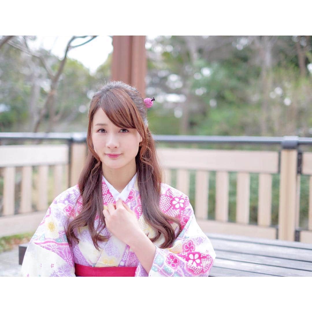 のインスタグラム：「袴姿part3🌸 ・ ・ ・ #袴 #袴姿 #袴女子 #ピンク #春 #撮影会 #撮影モデル #ハーフアップ#instadaily #instagirl #girl #longhair #love #happy #enjoy #thankyou #japanesegirl #japaneseculture #followme #follow #me #followmejp」