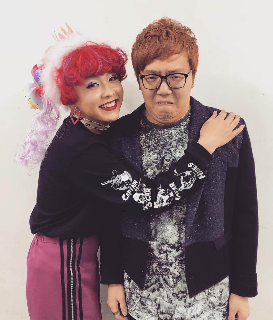 HIKAKINのインスタグラム：「私たちもうカップルよ😍💓 って言われた😨😨😨 #ぺえ #ヒカキン」