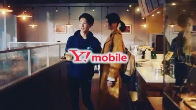加藤友哉のインスタグラム：「Plz check the video of Yahoo mobile drama.  #ymobile #恋チャ #yahoo #恋のはじまりは放課後のチャイムから」
