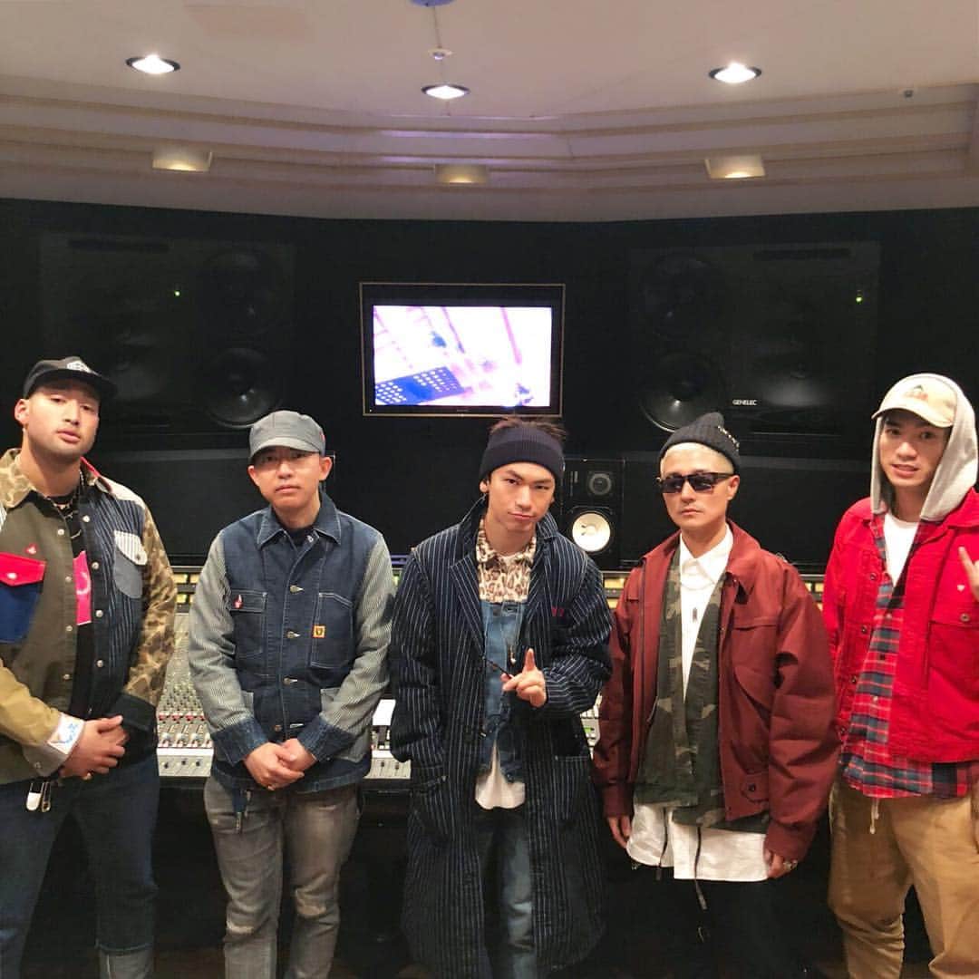 HONEST BOYZのインスタグラム：「Recording 22 Mar.🎙」