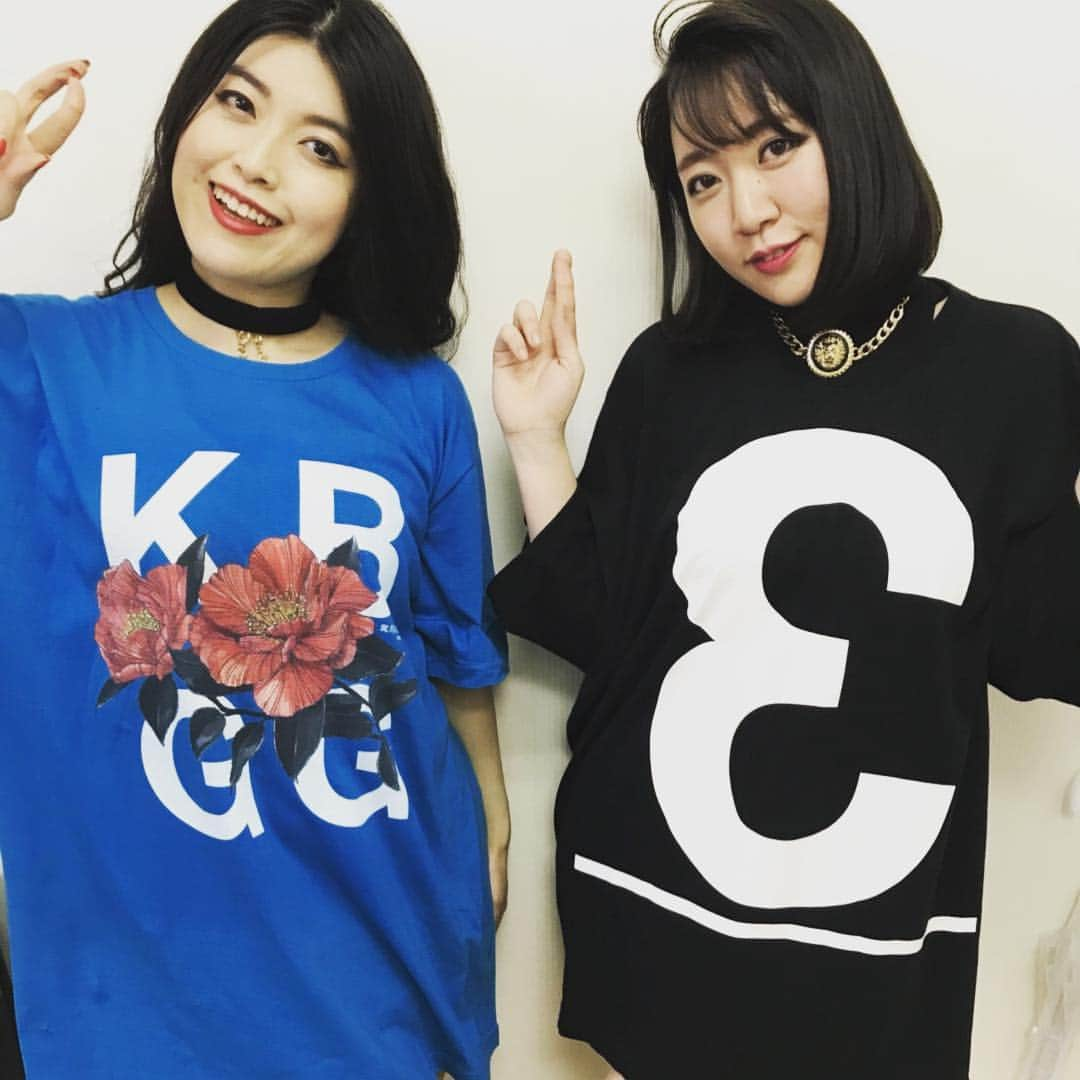 ちゃんまいさんのインスタグラム写真 - (ちゃんまいInstagram)「・ ・ cali≠gariさんの“彼氏に借りたTシャツ（勝手に着ちゃった♡）”感 ・ 最高にスケベだし、最高にシャレオツ！ ・ ・ #caligari さま #カリガリ さま #ベッドイン #japanese #sexy #idol」3月22日 14時52分 - dakko_shite_cho3