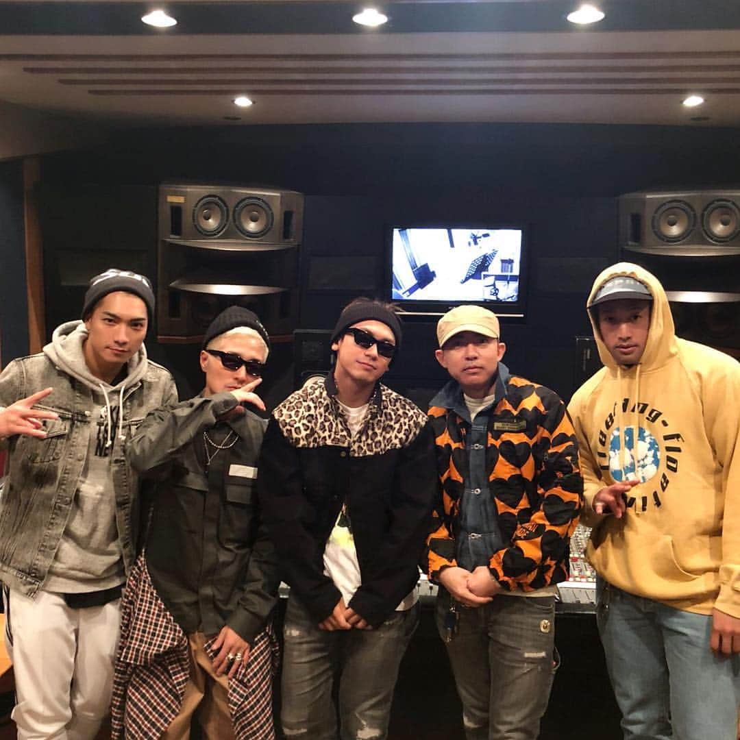 HONEST BOYZさんのインスタグラム写真 - (HONEST BOYZInstagram)「Recording 23 Mar.🎙」3月24日 10時33分 - honestboyz_official