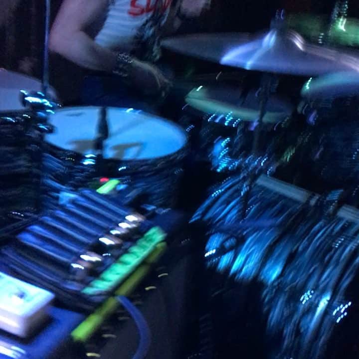 のインスタグラム：「Drum roll please!!!! 🥁  Washington was a riot. #dc」