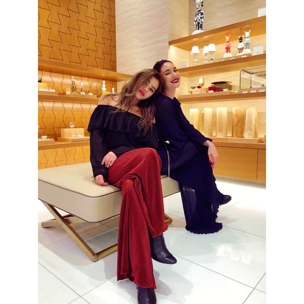 佐原モニカのインスタグラム：「来週新しくオープンする #東京 ミッドタウン日比谷 に一足早く遊びに行って来ました🚙✨Such a cool place to visit!😍 #レクサス  #lexusmeets #LEXUS」