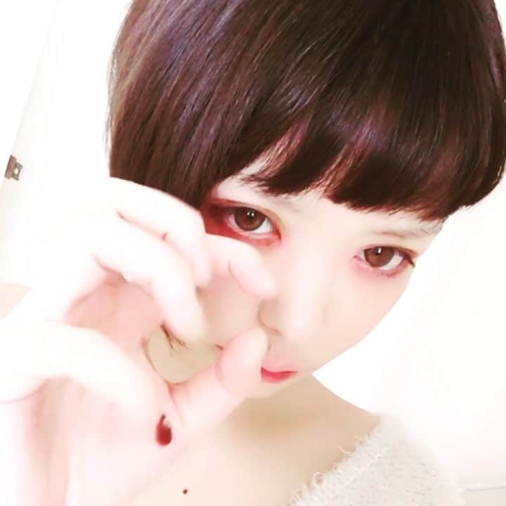 凰かなめのインスタグラム：「本当の趣味垢 いろんな画像多め(:˒[▓▓]」