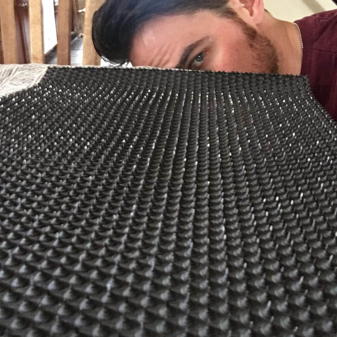 コリン・オドナヒューさんのインスタグラム写真 - (コリン・オドナヒューInstagram)「Check out these @akuspike Acupressure mats! Amazingly effective for muscle soreness. #fitnastika #wellness #fitness」3月25日 8時15分 - colinodonoghue1