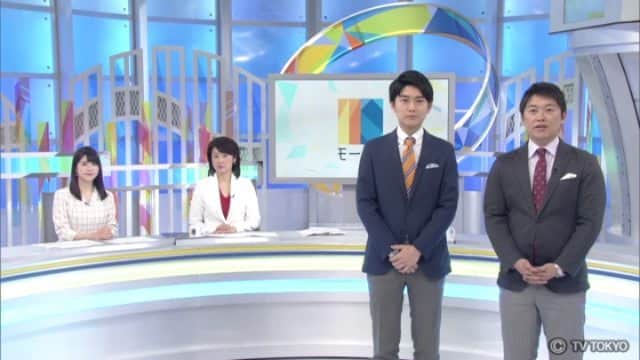 テレビ東京「Newsモーニングサテライト」のインスタグラム：「モーサテ「26日の予告」  #トランプ政権で保護貿易政策が進んでも #今後の株価は「強い」とみる専門家が登場 #その理由とは #いいものを安く仕入れたい #飲食店の強い味方 #業務用の食材流通に風穴を開ける企業 #マッチングの技とは #モーサテ @akikosasaki4007  @ruri_moriyama」