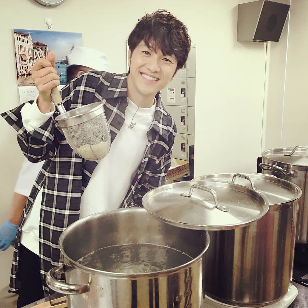 北川悠仁さんのインスタグラム写真 - (北川悠仁Instagram)「今夜はいよいよ #NHK総合にて #23時から #ゆずTVショー #15年ぶり復活 #生放送だよ #リクエスト待ってまーす #昨夜は生さだ #ついに出れた #さださん自由過ぎ #神 #最高っす」3月25日 9時59分 - yujin_kitagawa