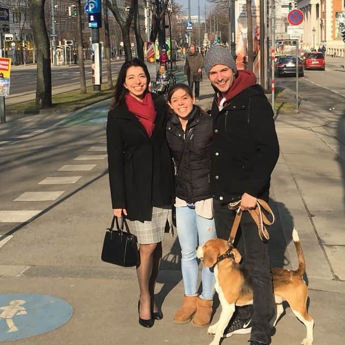 セヴェリン・キーファーのインスタグラム：「So good to finally see the one and only @tugbak1 again in Vienna today!! #oldfriends #adoptedsister #weshoulddothismoreoften #turkishdelight」