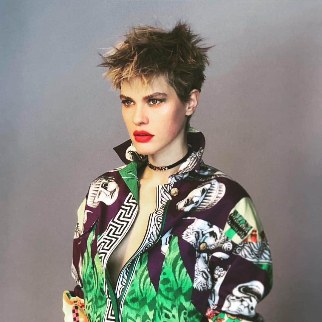 のインスタグラム：「#punkforlife 😝」