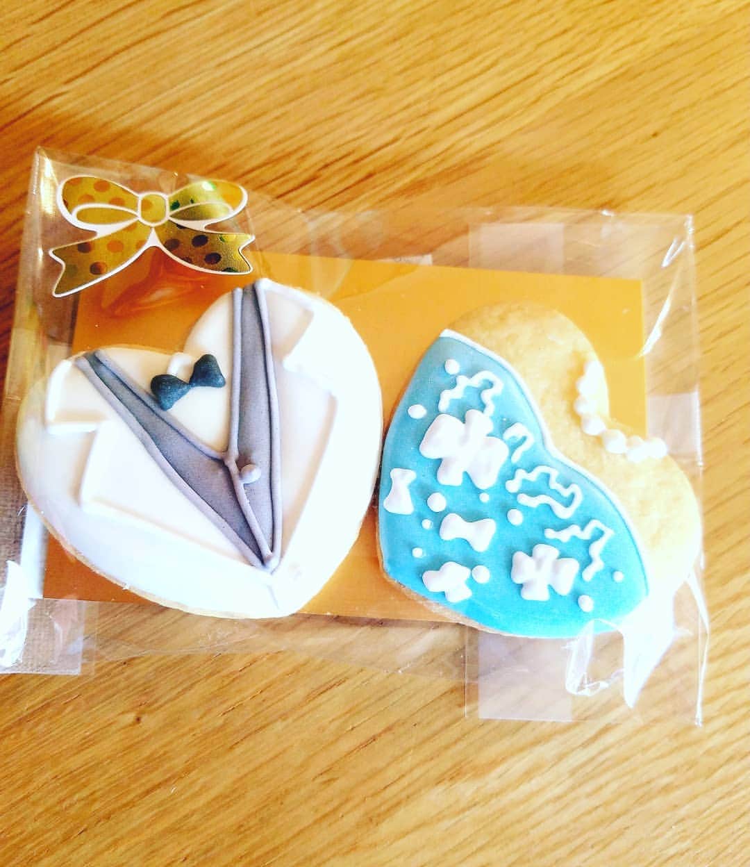 槇谷玲美のインスタグラム：「可愛いプチギフトに癒された☺#クッキー#あいしんぐくっきー #ウェディング#新郎新婦#結婚式#今日のおやつ」