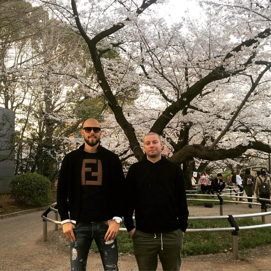 ロビン・シモビッチさんのインスタグラム写真 - (ロビン・シモビッチInstagram)「🌸🌸🌸🌸🌸」3月26日 20時27分 - robinsimovic