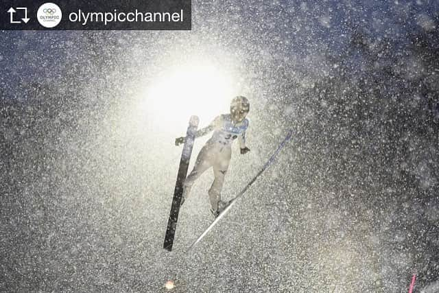 岩渕香里さんのインスタグラム写真 - (岩渕香里Instagram)「Repost from @olympicchannel @TopRankRepost #TopRankRepost The ski jumping world cup season came to a close this past weekend. ⛷️ Congratulations to  #PyeongChang2018 gold medallists Maren Lundby and Kamil Stoch for taking home the overall world cup titles, and to PyeongChang bronze medallist Sara Takanashi, for making history and becoming the most successful ski jumper in World Cup history.」3月26日 23時17分 - i_am_kaoriiwabuchi