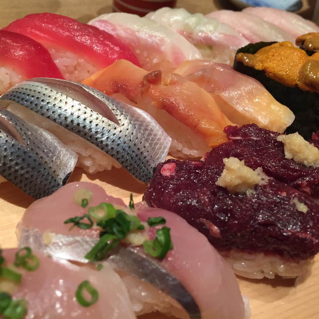 小雪さんのインスタグラム写真 - (小雪Instagram)「Beautiful Sushi ✨🍣」4月21日 19時31分 - marugaodesuyo