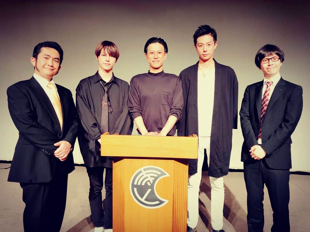 五十嵐麻朝のインスタグラム：「寺山武志単独ライブ 株式会社寺山 株主総会 社外取締役としてゲスト出演させて頂きました。 ありがとうございます😊 素敵な株主総会だったなー。 自分のイベントもやりたくなるね！ さて、次は4/29のBプロのDVD発売記念イベントでお会いしましょう(^^) #五十嵐麻朝 #ポンコツ #株式会社寺山 #株主総会」