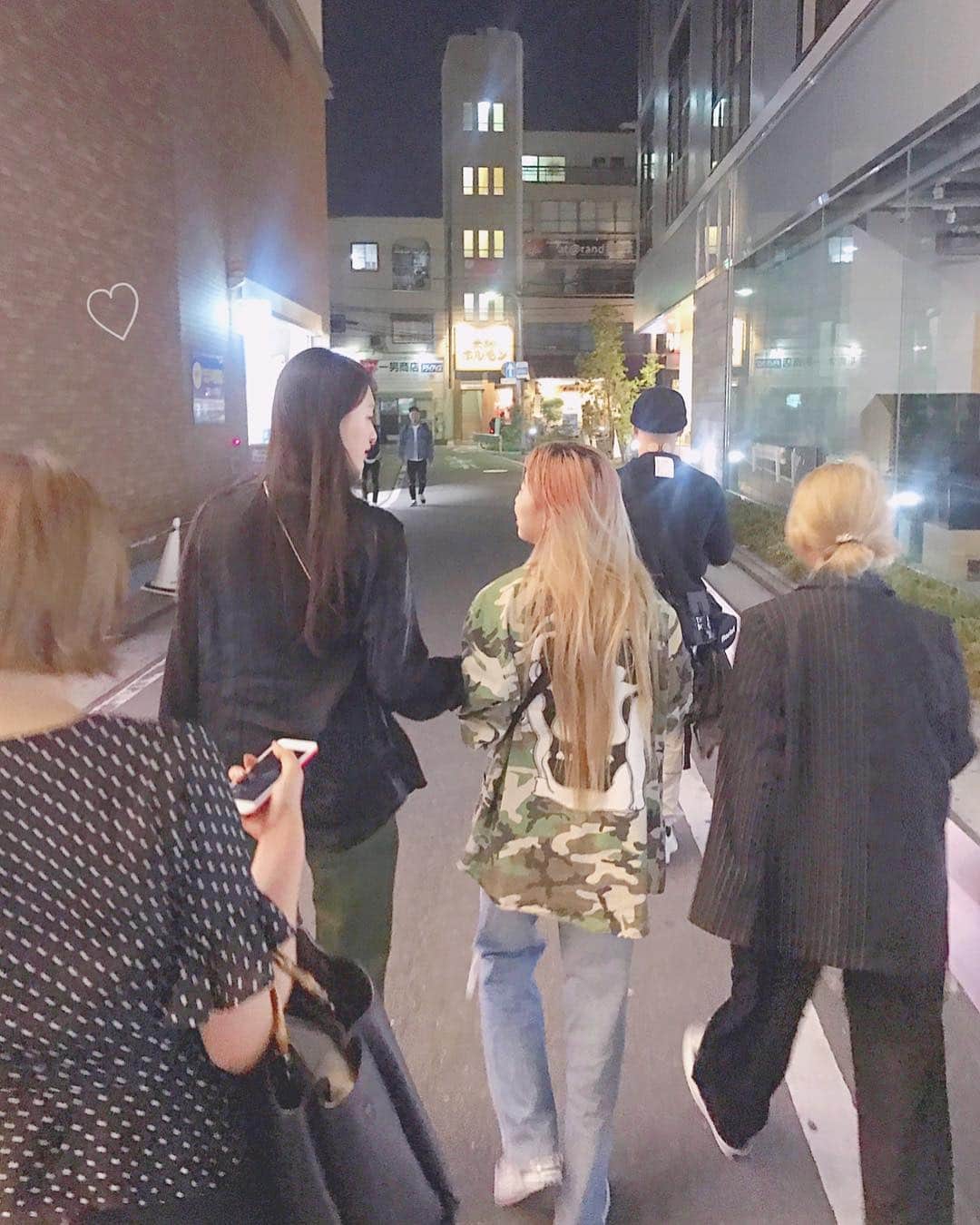 山根 栞菜のインスタグラム：「. さきちゃんおかえりなさい♡ #fukuoka」