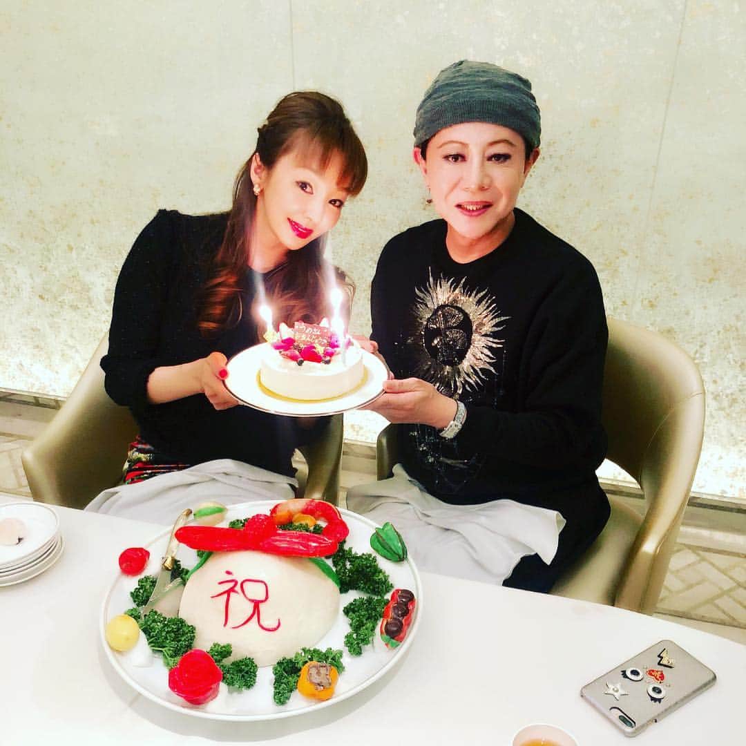 神田うののグルメインスタ