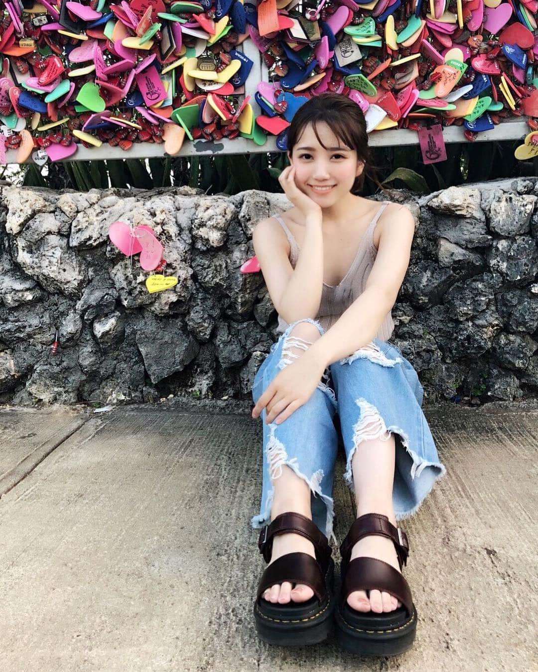加藤玲奈のインスタグラム：「素敵な場所❤️❤️ #TwoLoversPoint  #instaguam  #guam」
