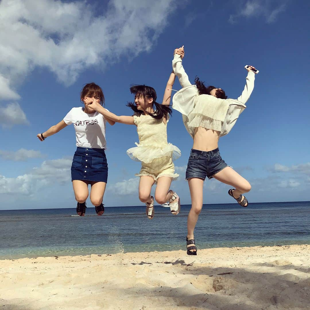 太野彩香さんのインスタグラム写真 - (太野彩香Instagram)「空までジャンプ. #guam#instaguam_akb#instaguam2018#sea#ayaka2#summer#summerfashion#summertime#japanesegirl#followme#instagood#instalike#instagram#comment」4月22日 23時00分 - tanoayaka2