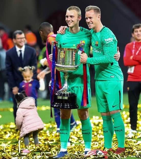 マルク＝アンドレ・テア・シュテーゲンのインスタグラム：「my favorite two ❤️ #jaspercillessen #terstegen」