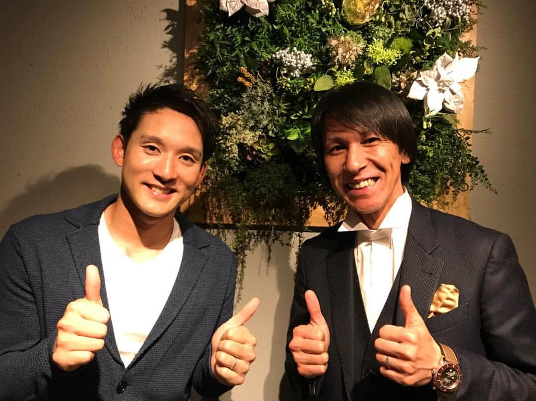 杉谷拳士さんのインスタグラム写真 - (杉谷拳士Instagram)「おはようございます😃 やっと会えました。。。😂‼︎ 以前から1度会っていろいろな話を聞きたいなと思っていましたが昨日実現しました🤣‼︎‼︎ ⛷レジェンド🎿 葛西紀明さんです👏‼︎♫ 最初は緊張していたんですがとても面白く爽やかでますますファンになってしまいました…⭐ 明日からの試合も気合い入れて、 目標は高くジャンプしたいですね(๑>◡<๑)‼︎ #葛西紀明 #レジェンド #スキージャンプ #土屋ホーム #高く #焼き肉 #試合 #ファン #爽やか #ジャンプ」4月23日 11時39分 - kenshi.02