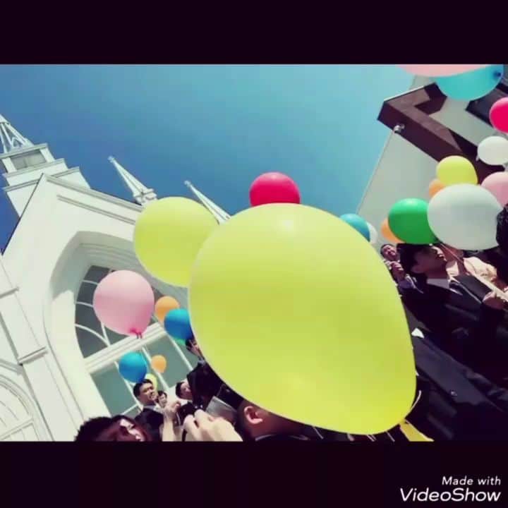 柚月美穂のインスタグラム：「#movie . . 幸せのバルーン🎈 . . この曲なんだか癒やされるの 私だけ？ アプリのフリー素材ですが。 前の台湾（十份）movieでも使ったやつ。~♪ . #🎈#結婚式」