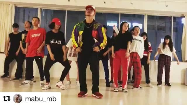 三浦麗のインスタグラム：「#Repost @mabu_mb with @get_repost ・・・ 🦍 @marqueshouston / Hold N Back 👍 - #mabu #marqueshouston #holdnback - good vibes only...」