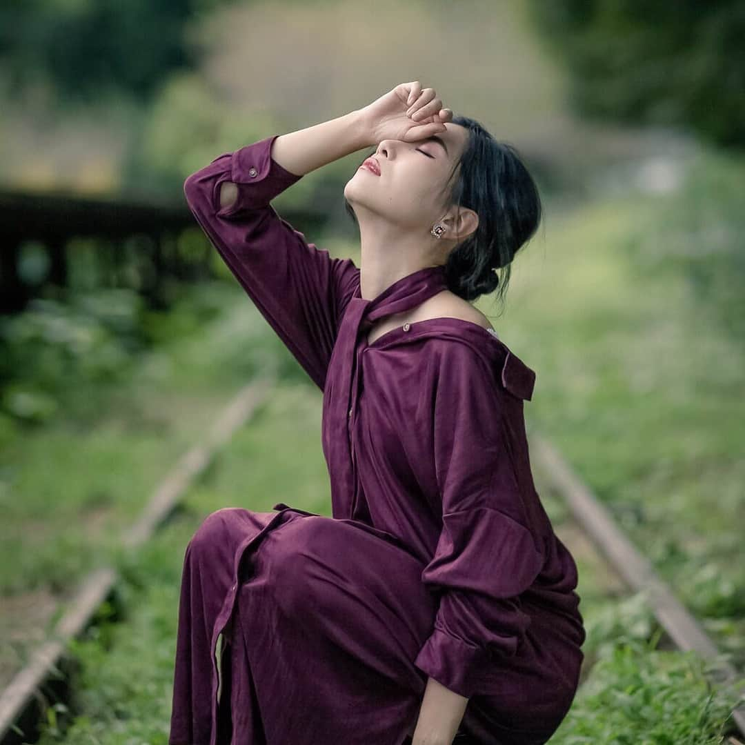 真田つばささんのインスタグラム写真 - (真田つばさInstagram)「きみに会えなくてよかった . . . #green #line #portrait #model #followme #Tokyo #Japan #photo #photography #instagramjapan #ig_japan #indies_gram #instagood #photooftheday #picoftheday #廃線 #写真好きな人と繋がりたい #写真撮ってる人と繋がりたい #被写体 #ポートレート #ポートレートモデル #ポートレート部 #東京カメラ部 #真田つばさ」4月24日 2時54分 - happy_sanusanu