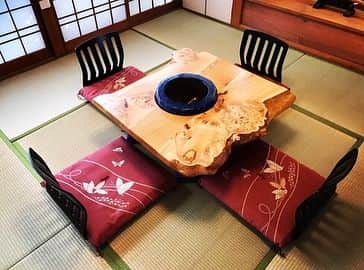 Space Marketさんのインスタグラム写真 - (Space MarketInstagram)「． 【宿泊もできる◎千葉県の和風スペース🍵】 元々集会場だった#古家を #和風 な家具やインテリアで 飾り付けたスペース🏠🌸 #パーティ や#写真撮影 はもちろん #宿泊施設 としても利用いただけます✨ ． #スペースマーケット #spacemarket #レンタルスペース #日本文化 #千葉 #展示会 #和インテリア #着物 #刀 #扇子 #コスプレ撮影 #和室ロケ #スペマ」4月24日 13時36分 - spacemarketjp
