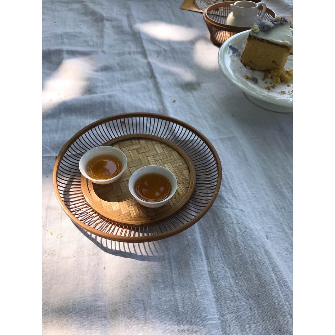 市川実和子さんのインスタグラム写真 - (市川実和子Instagram)「こんなピクニック、最高すぎる。」4月24日 17時49分 - miwako_ichikawa_