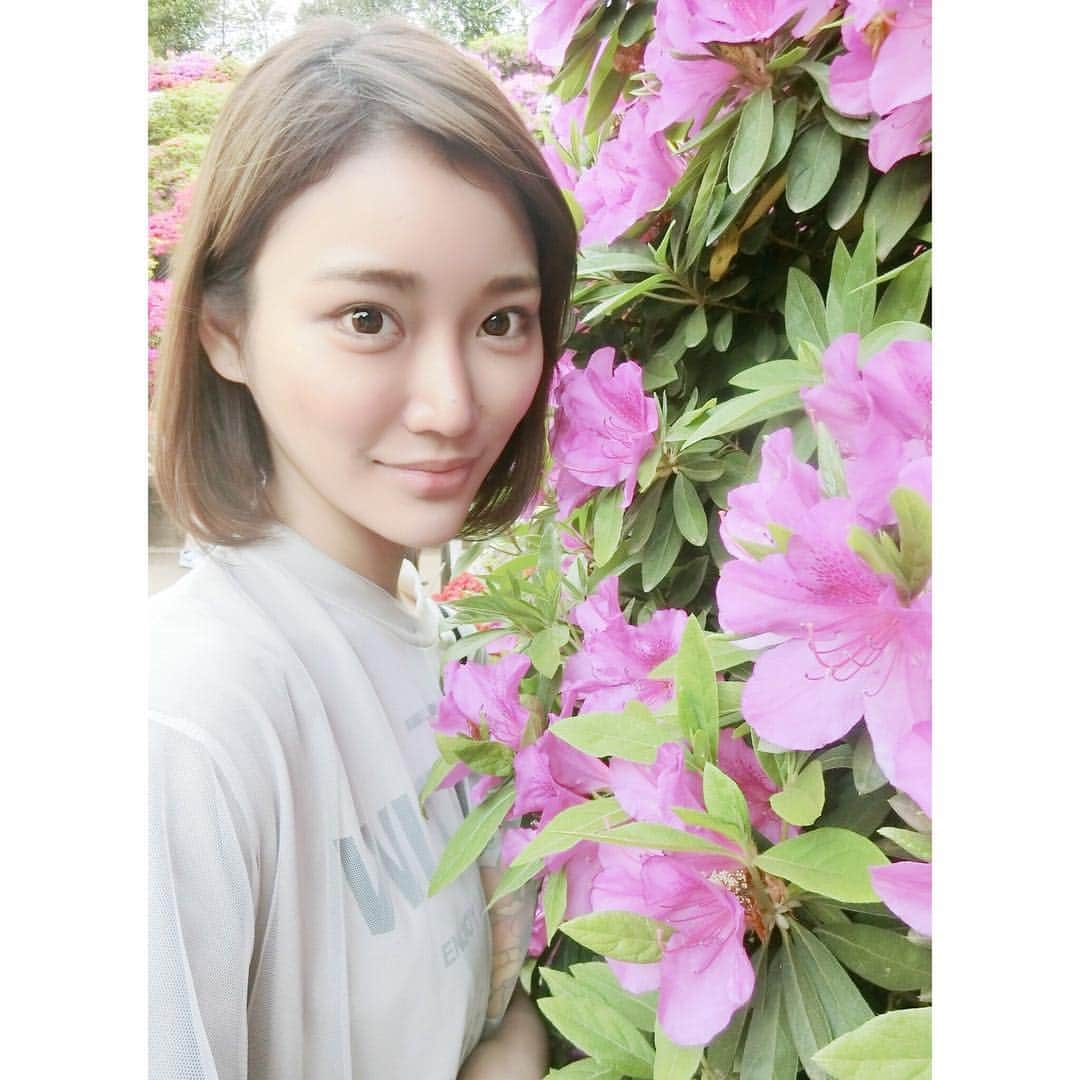 若菜奈央さんのインスタグラム写真 - (若菜奈央Instagram)「_ . . こないだつつじ祭り🌸🍃 . 行ってきたよん💓 . ついでに亀戸天神の藤まつりも🌷 . 錦糸町は思い出の街だから懐かしかったなあ〜🙃 ショートスリーパーになりたい🙃 . . #根津神社つつじ祭り  #亀戸天神藤まつり  #激混み #若い子いなかったw #錦糸町 . .」4月24日 22時20分 - erina_new.62