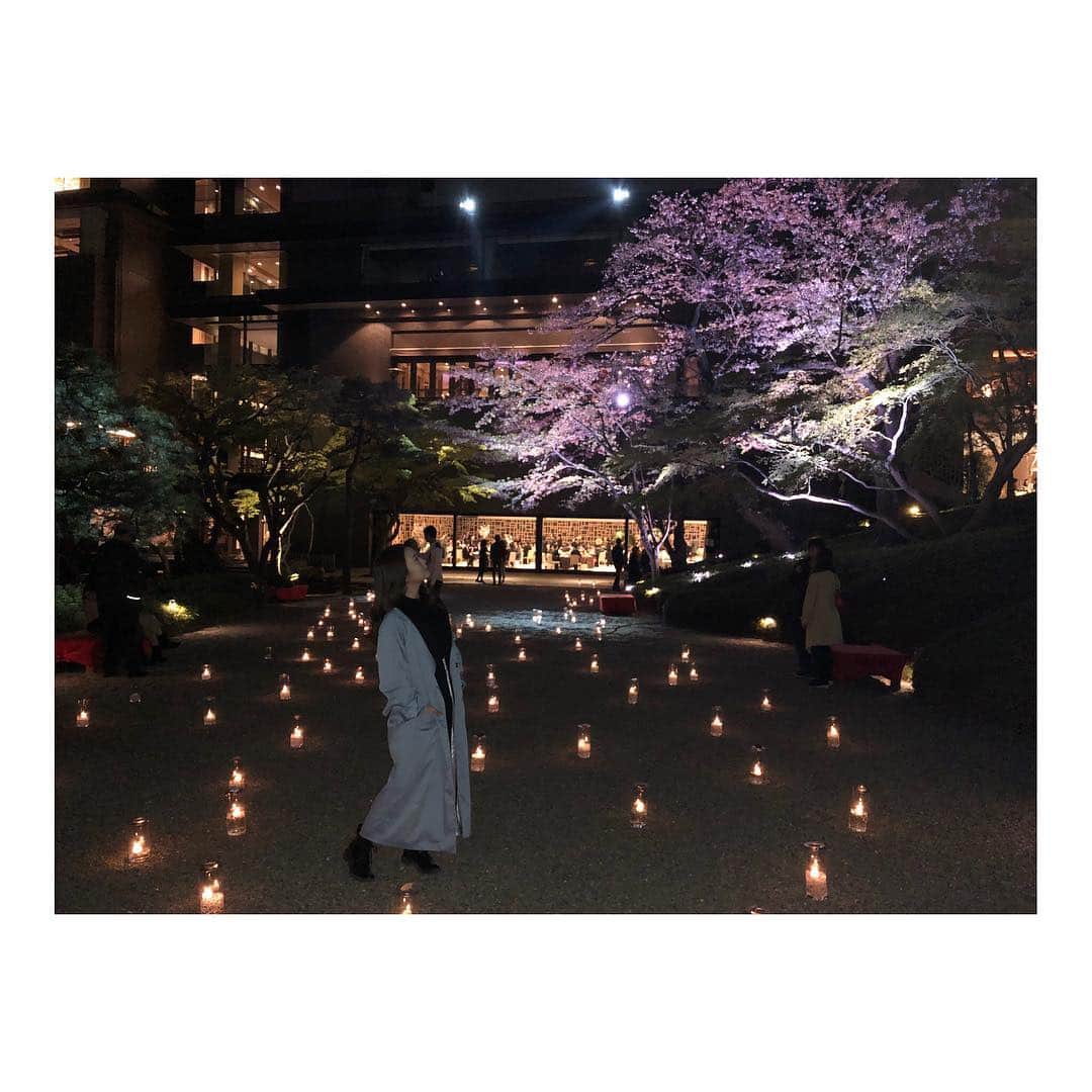 村田莉さんのインスタグラム写真 - (村田莉Instagram)「さーくらっさーくらっ🌸 . #もうすぐおわりかな #なんだかさみしいねぇ #SAKURA #TOKYO」4月1日 19時57分 - murata_mari