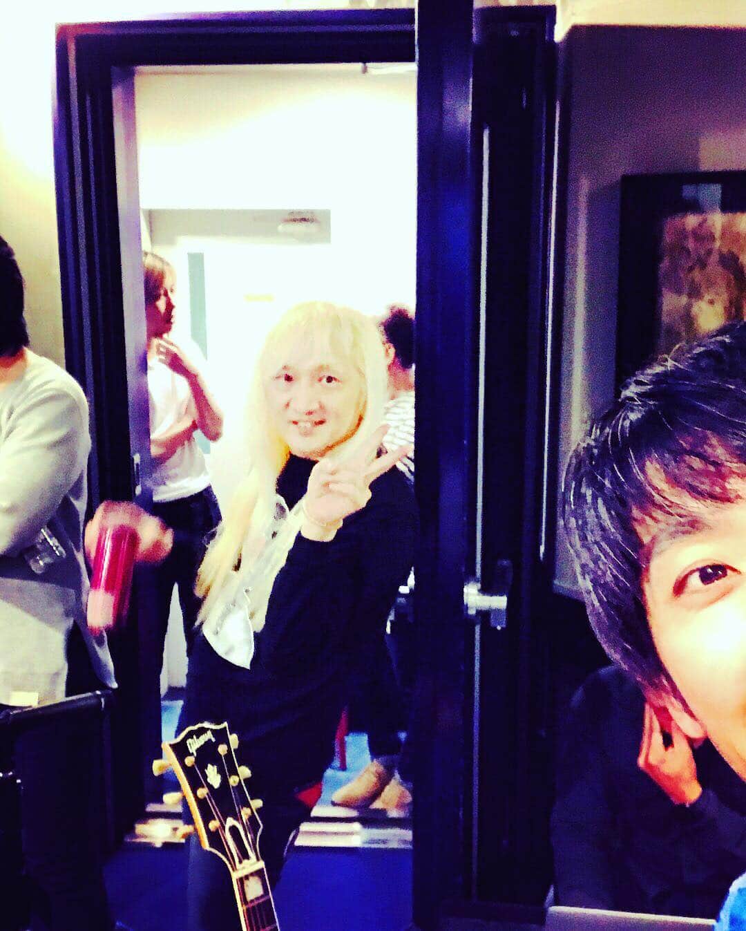 のインスタグラム：「三軒茶屋のスタジオにて リハーサル楽しく終了…🎷🎺♬ 本番は 4月21日 ビルボードライブ東京…🎵 楽しみです❣️ #YOKAN #yokanreharsal #reharsal #リハーサル #河村隆一 #福田真一朗 #葉山拓亮 #沼澤尚 #billbordlivetokyo #ビルボードライブ東京 #kamomestudio #楽しいセッション #instagram #instadaily #笑顔でステキな1日を💓」