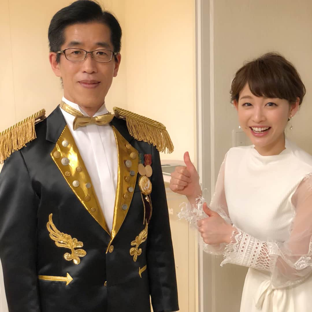 新井恵理那さんのインスタグラム写真 - (新井恵理那Instagram)「きょうから放送の新番組に出演します( ^ω^ )お金儲けクイズバラエティ番組『爆問ファンド』(テレビ朝日系)4月2日(月)深夜0時15分〜☆グッド！モーニングの火曜コメンテーターでもありご一緒させていただいている岸さんが！！ゴージャスな姿に！！！ぜひお楽しみください♪#爆問ファンド #爆笑問題 #岸博幸 #新井恵理那」4月2日 10時44分 - elina_arai