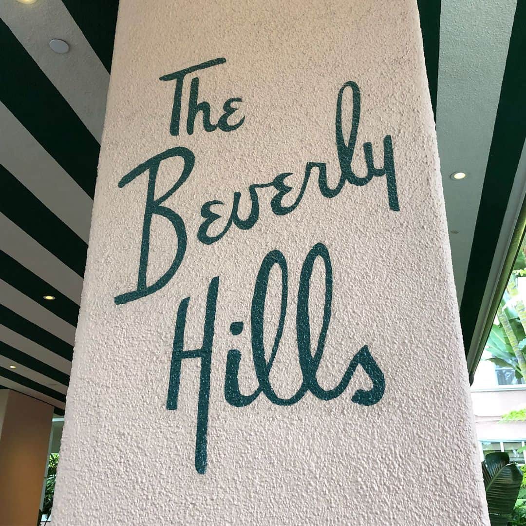 ロブ・ディアデックさんのインスタグラム写真 - (ロブ・ディアデックInstagram)「Just popped into the Beverly Hills Hotel to check out the @cccxxxiii Imperium on display in all of its glory. 🙌🏽🙌🏽🙌🏽 if you live in the area swing by and witness the masterful design work of @mrking @dyrdekmachine #dyrdekmachine #manufacturingamazing」4月3日 1時59分 - robdyrdek