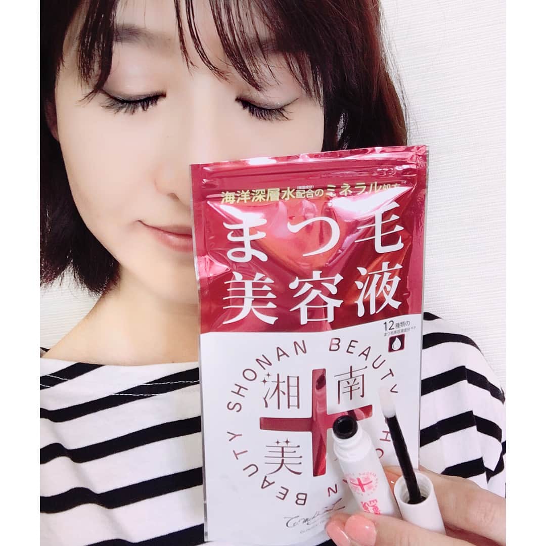 のインスタグラム：「. 新宿プラザで気になるアイテム発見♡ 湘南美容ブランドの新商品 海洋深層水配合のミネラル処方「まつ毛美容液」✨ 毛髪のプロ湘南美容クリニックAGA新宿委員長笠井敬一郎医師が監修した商品とのことで、効果が期待できそう♡ 配合成分の水はすべて海洋深層水を使用。オイルフリーなのでまつエクをしていても利用OKなのがうれしい♪ すごーく塗りやすいブラシです✨ . #湘南美容まつげ美容液 #シーオーメディカル #まつげ美容液 #優秀コスメ @co_medical . #kurashiru #MERY #おうちケア #locari #hugmug_beautybu #コスメ好きさんと繋がりたい #コスメ #化粧品 #cosmetics #コスメマニア#コスメレポ #コスメ大好き #cosmemania #beautycare #beautyqueen #beautycommunity  #beautyobsessed #bblogger #まつげケア #tokyocameraclub #ドクターズコスメ #4yuuu #4meee #mineby3mootd #beautycare #beautyqueen #beautycommunity」