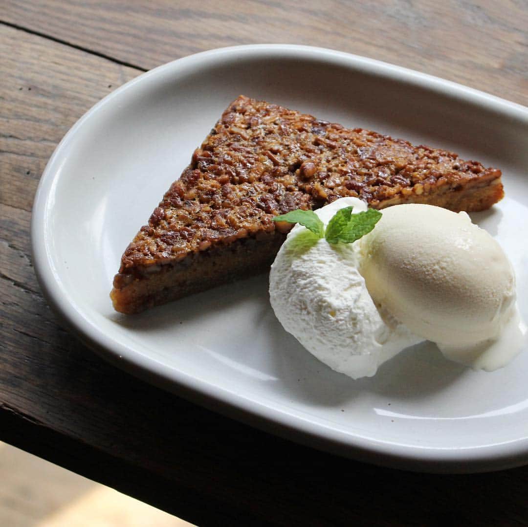 TYSONS&COMPANYのグルメインスタ