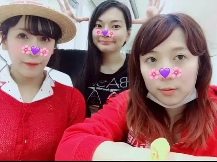 のインスタグラム：「いよいよ！明日です！ みなさん！ぜひ！池袋エソラHMVにてお待ちしてます！ 18時〜手売り会 20時〜ミニライブ&特典会 です😢 切実さしかないですが… よろしくお願いします💦 私達のデビュー！最初の一歩を観に来てください！！ 1000枚売らないと爆破されるそうなので…お願いしますwww #秘密のオト女 #himitsunootome  #スターダスト #アイドル #idol  #lgbt #mtf #transgender #ニューハーフ #オネエ #tokyo #love  #デビュー #明日デビュー」