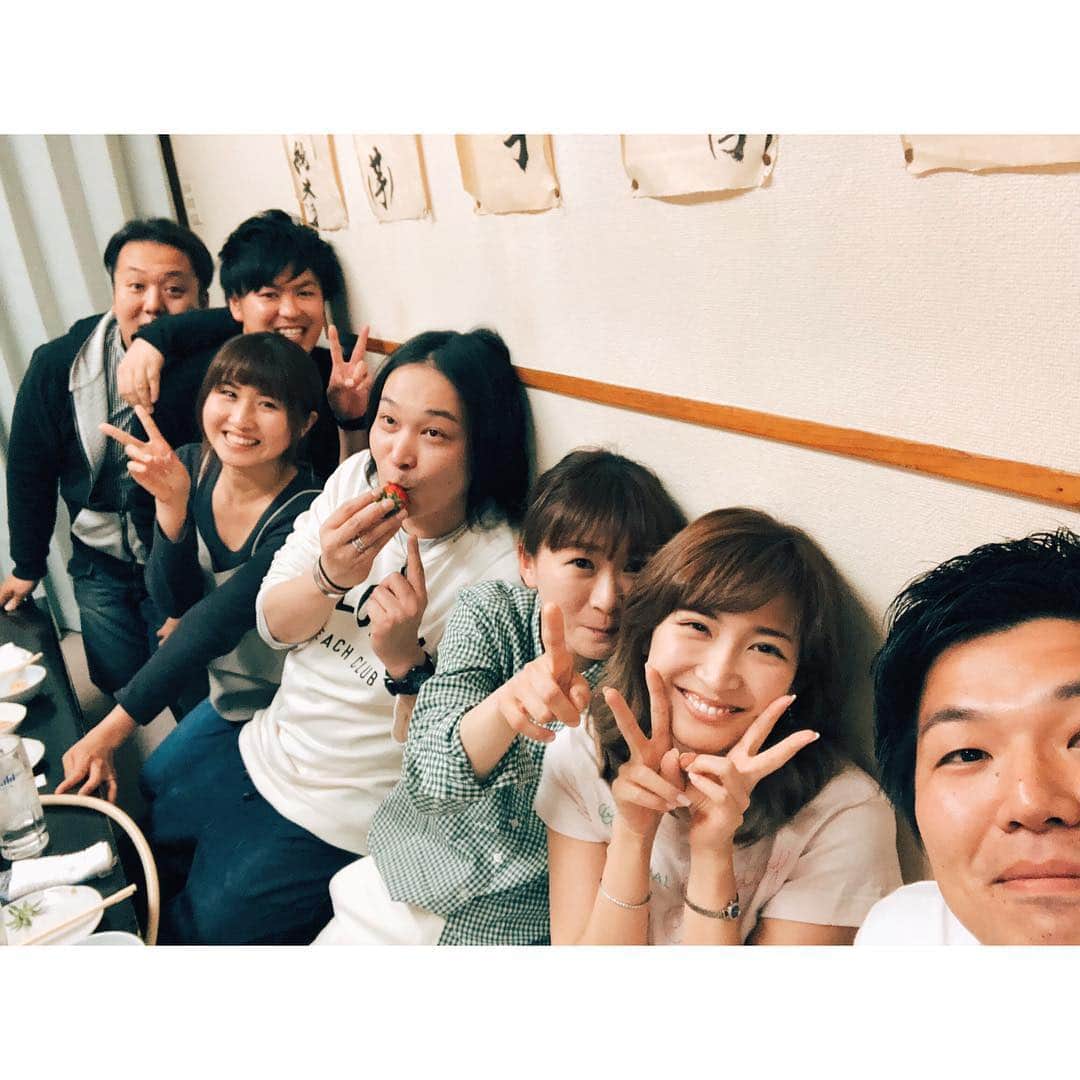 のインスタグラム：「みんなすぐに集まってくれました☺️❤️❤️❤️ #宮崎 #ふるさと #中学時代の同級生」