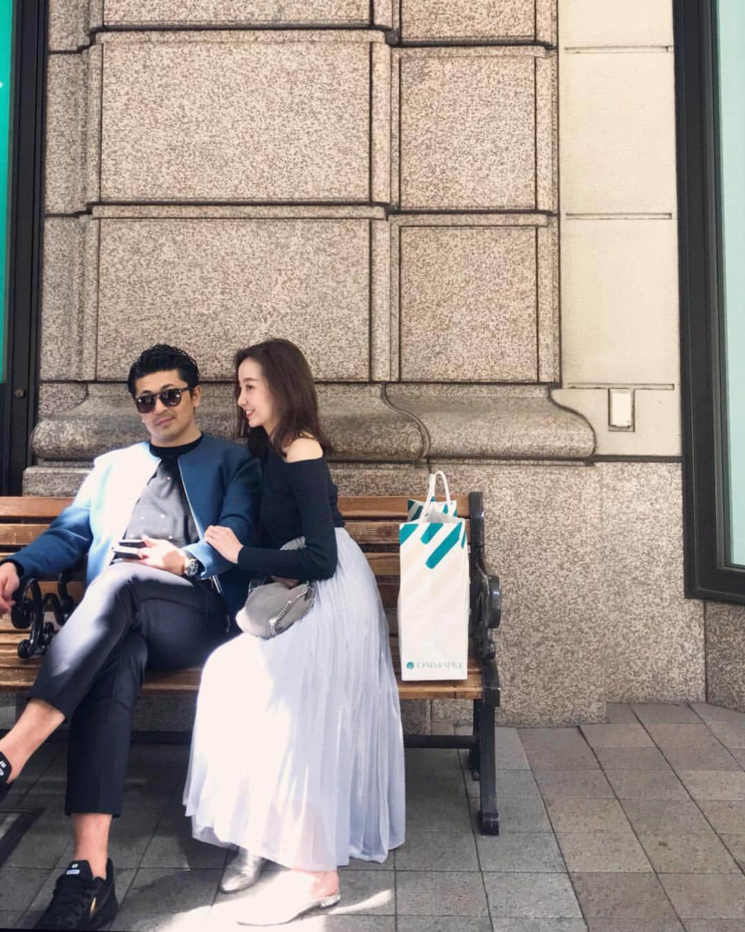 のインスタグラム：「. ❤️❤️❤️ . 来月でもう結婚3周年🤵🏻👰🏻」